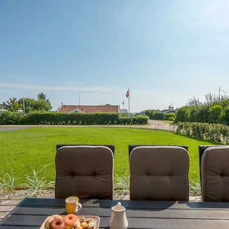 Hébergement de vacances Sebbi - 90m From The Sea By Interhome Binderup Strand